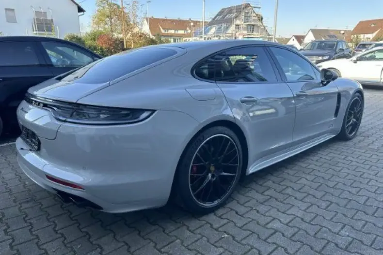 Porsche Panamera din 2023 cu 55.740 km - oferta POR188373 - foto 5