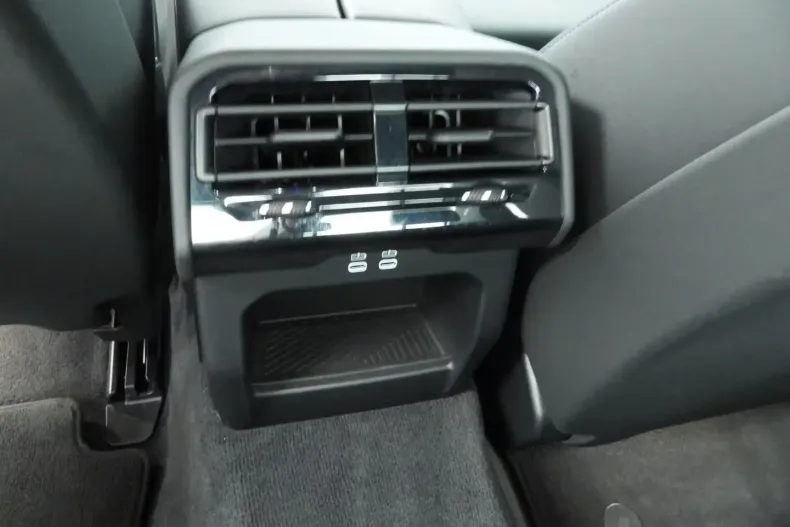 BMW 530 (Seria 5) din 2025 cu 28.000 km - oferta BMW188375 - foto 9