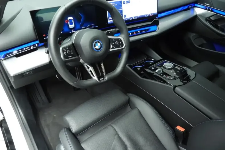 BMW 530 (Seria 5) din 2025 cu 28.000 km - oferta BMW188375 - foto 18