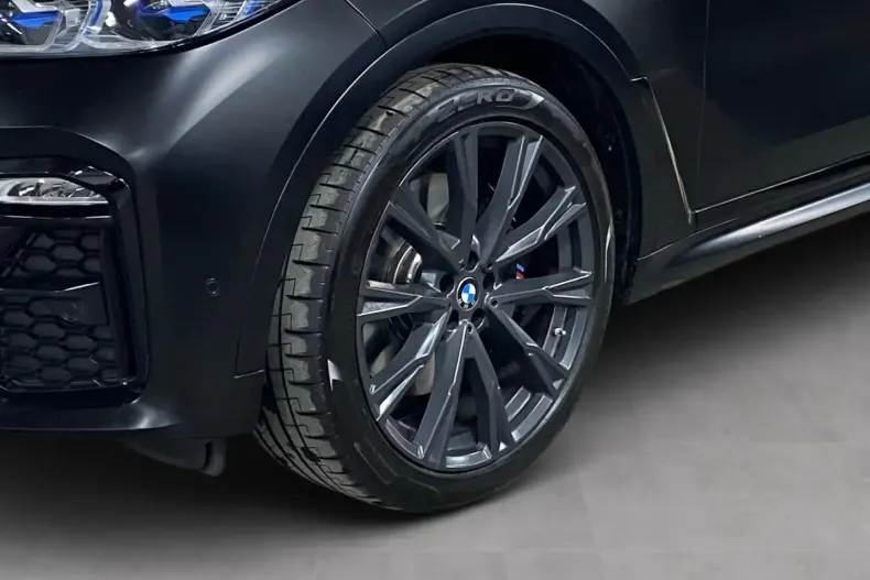 BMW X7 M50 (Seria X) din 2023 cu 33.427 km - oferta BMW188377 - foto 5