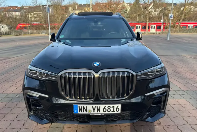 BMW X7 M50 (Seria X) din 2022 cu 15.000 km - oferta BMW188382 - foto 3