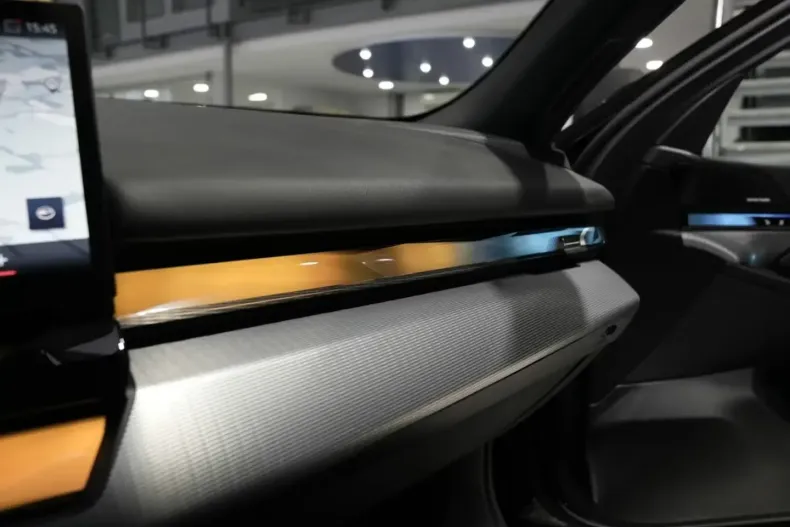 BMW 520 (Seria 5) din 2025 cu 10.000 km - oferta BMW188384 - foto 12