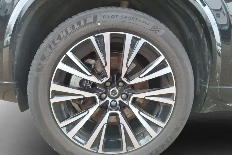 Volvo XC90 din 2025 cu 13.025 km - oferta VOL188387 - foto 10