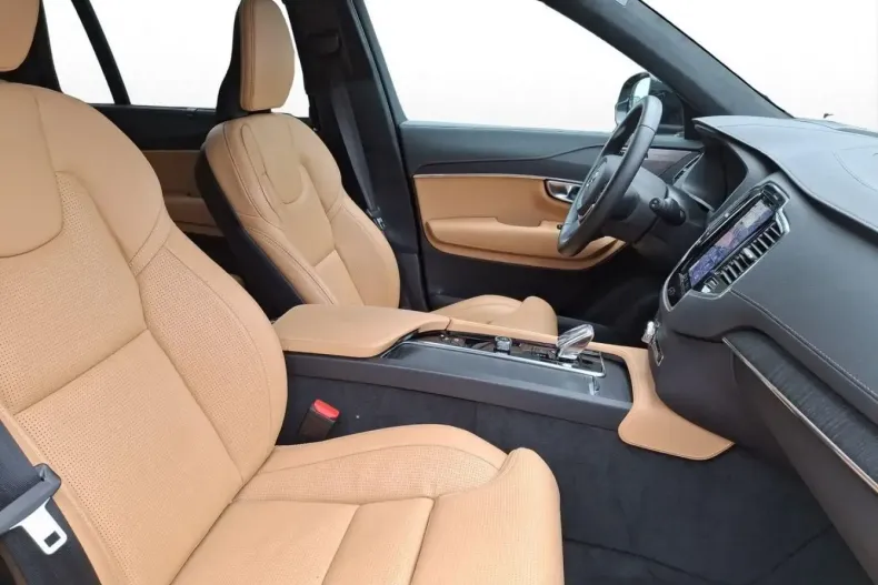 Volvo XC90 din 2025 cu 13.025 km - oferta VOL188387 - foto 18