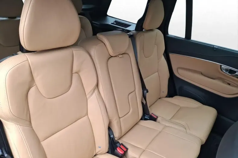 Volvo XC90 din 2025 cu 13.025 km - oferta VOL188387 - foto 19