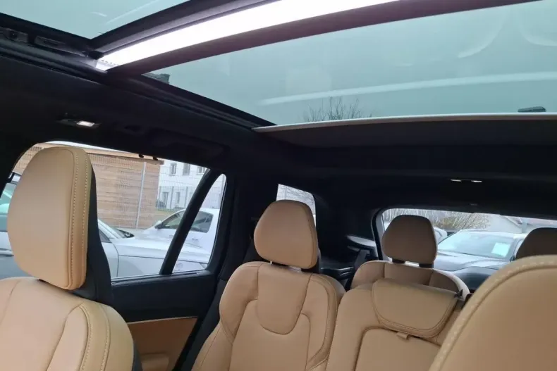 Volvo XC90 din 2025 cu 13.025 km - oferta VOL188387 - foto 22