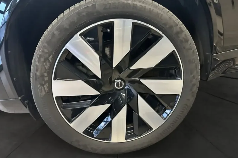 Volvo XC90 din 2024 cu 37.009 km - oferta VOL188388 - foto 8