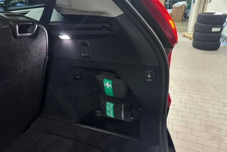 Volvo XC90 din 2024 cu 37.009 km - oferta VOL188388 - foto 19