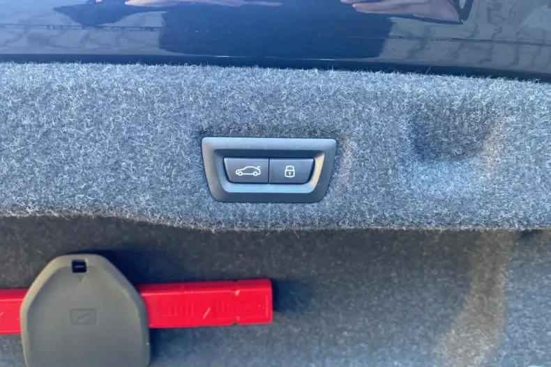 BMW 520 (Seria 5) din 2024 cu 22.200 km - oferta BMW188389 - foto 6