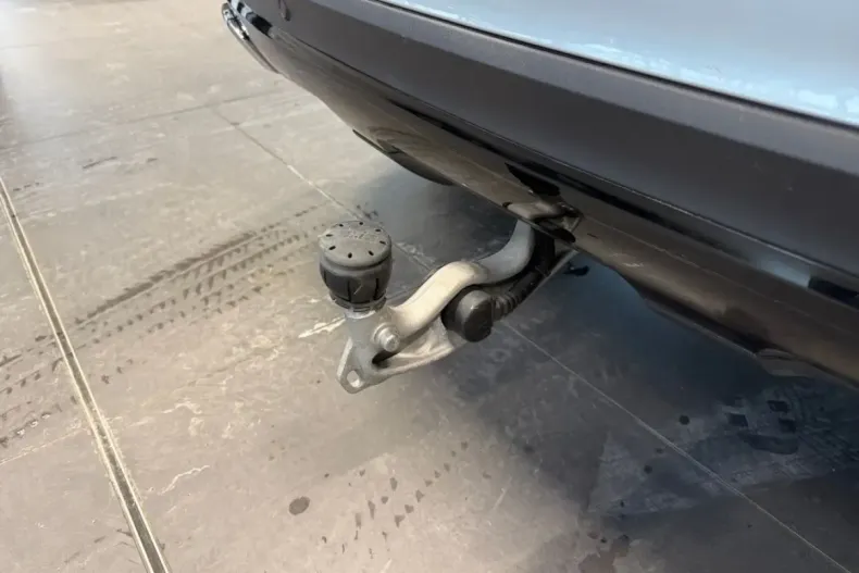 Mercedes-Benz GLE 400 (Clasa GLE) din 2024 cu 15.910 km - oferta MER188391 - foto 12