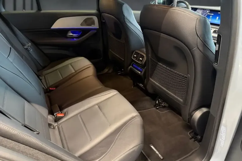 Mercedes-Benz GLE 400 (Clasa GLE) din 2024 cu 15.910 km - oferta MER188391 - foto 13