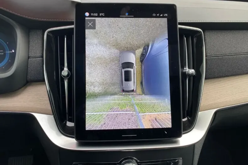 Volvo XC90 din 2025 cu 20.615 km - oferta VOL188393 - foto 6