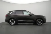 Volkswagen Touareg din 2025 cu 18.000 km - oferta VOL188394 - foto 3