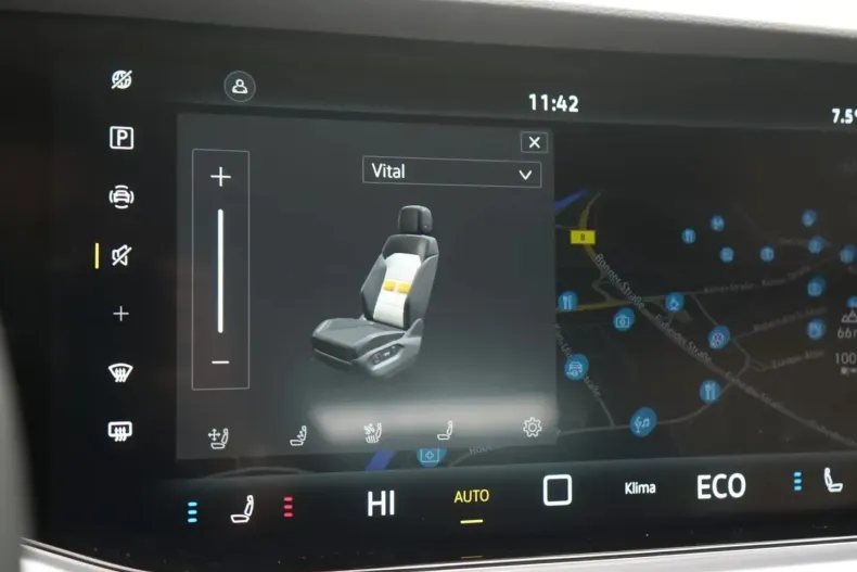 Volkswagen Touareg din 2025 cu 18.000 km - oferta VOL188394 - foto 11