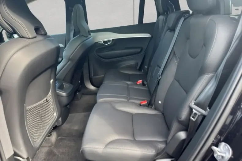 Volvo XC90 din 2024 cu 21.089 km - oferta VOL188396 - foto 12