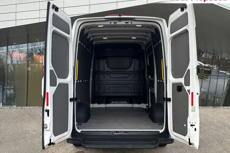 MAN TGE din 2024 cu 50.180 km - oferta MAN188398 - foto 8