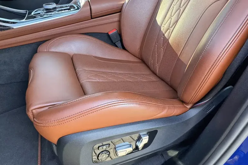 BMW X7 M60 (Seria X) din 2022 cu 25.499 km - oferta BMW188400 - foto 9