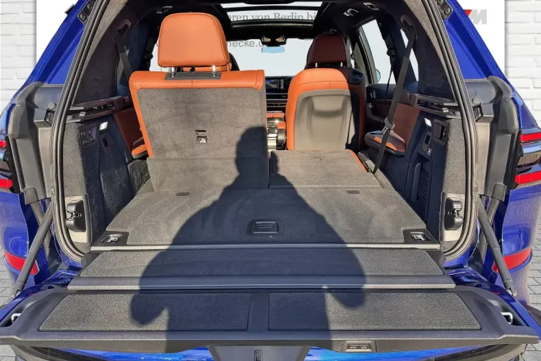 BMW X7 M60 (Seria X) din 2022 cu 25.499 km - oferta BMW188400 - foto 21