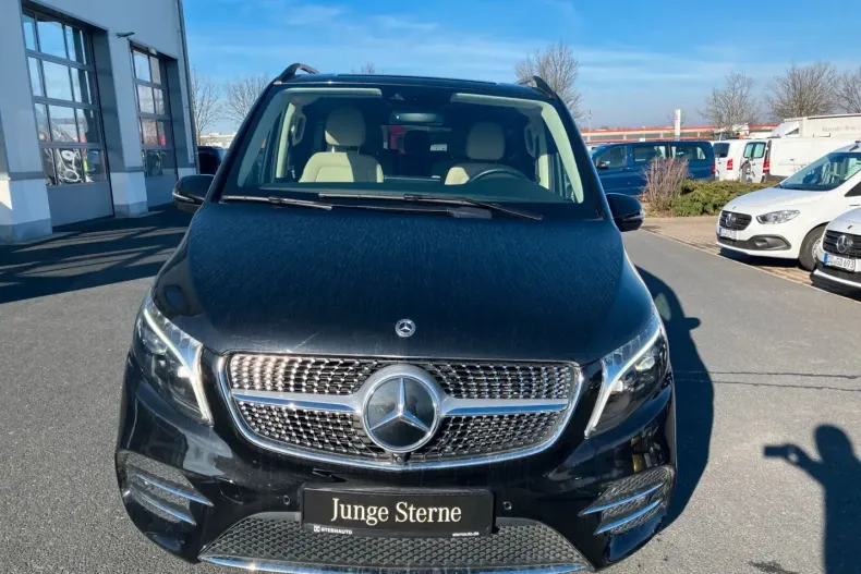 Mercedes-Benz V 300 (Clasa V) din 2023 cu 37.569 km - oferta MER188401 - foto 2