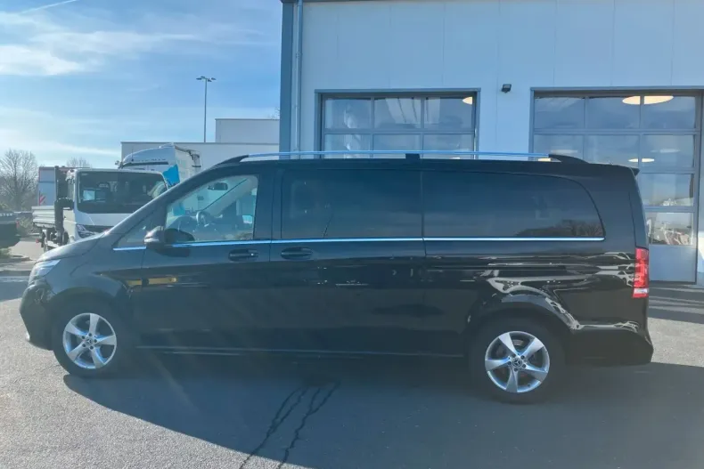 Mercedes-Benz V 300 (Clasa V) din 2023 cu 37.569 km - oferta MER188401 - foto 7