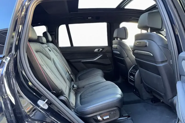 BMW X7 M60 (Seria X) din 2025 cu 26.370 km - oferta BMW188402 - foto 9