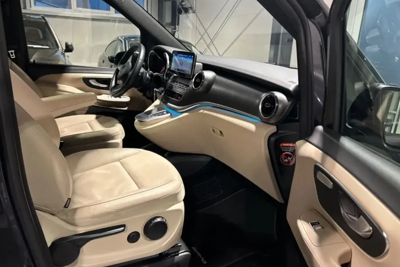 Mercedes-Benz V 300 (Clasa V) din 2023 cu 64.067 km - oferta MER188403 - foto 23