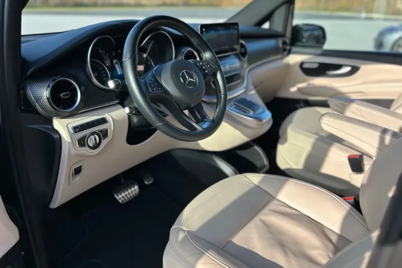 Mercedes-Benz V 300 (Clasa V) din 2023 cu 49.389 km - oferta MER188404 - foto 13