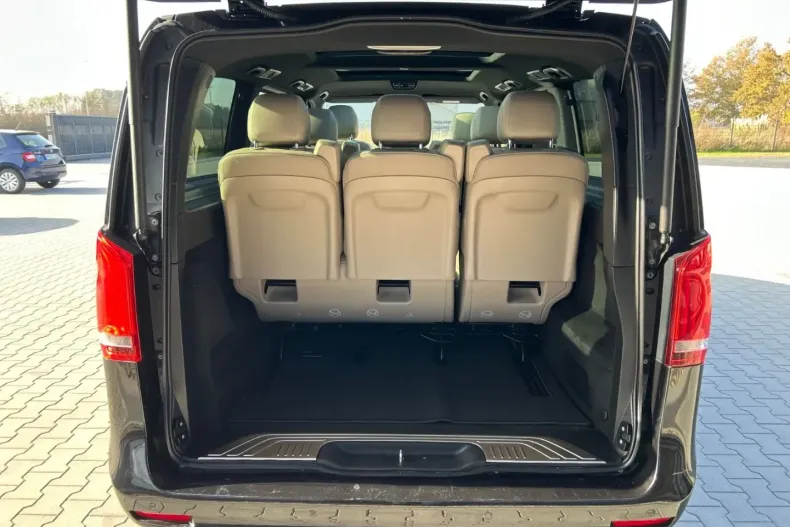 Mercedes-Benz V 300 (Clasa V) din 2023 cu 49.389 km - oferta MER188404 - foto 27