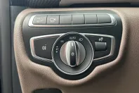 Mercedes-Benz V 300 (Clasa V) din 2023 cu 56.683 km - oferta MER188405 - foto 9