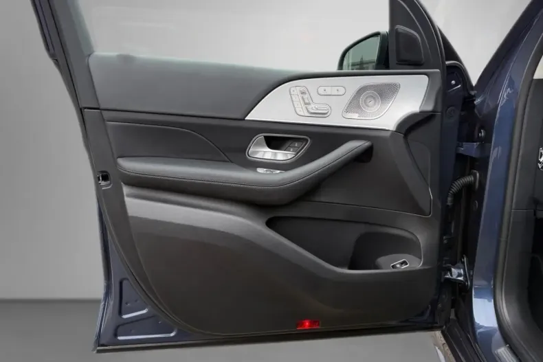 Mercedes-Benz GLE 300 (Clasa GLE) din 2024 cu 21.792 km - oferta MER188407 - foto 12