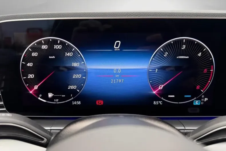 Mercedes-Benz GLE 300 (Clasa GLE) din 2024 cu 21.792 km - oferta MER188407 - foto 19