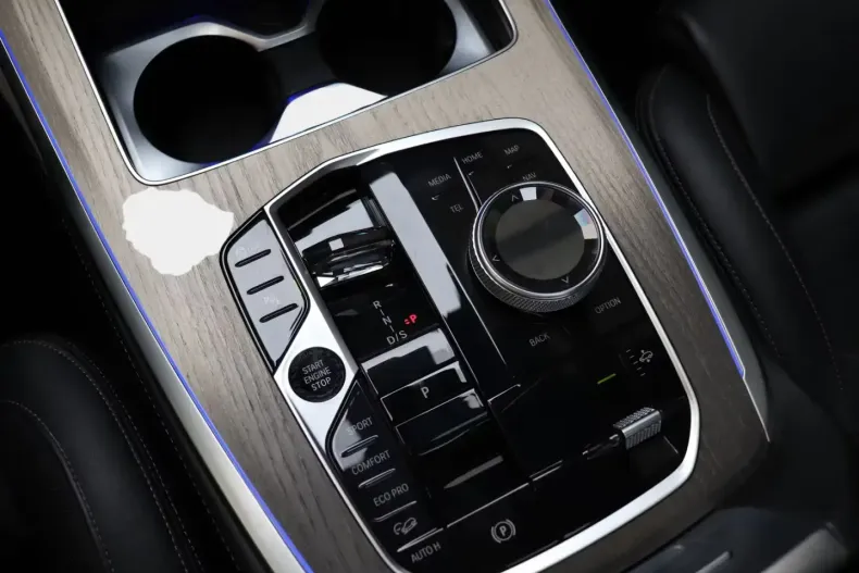 BMW X7 M60 (Seria X) din 2023 cu 87.900 km - oferta BMW188410 - foto 16