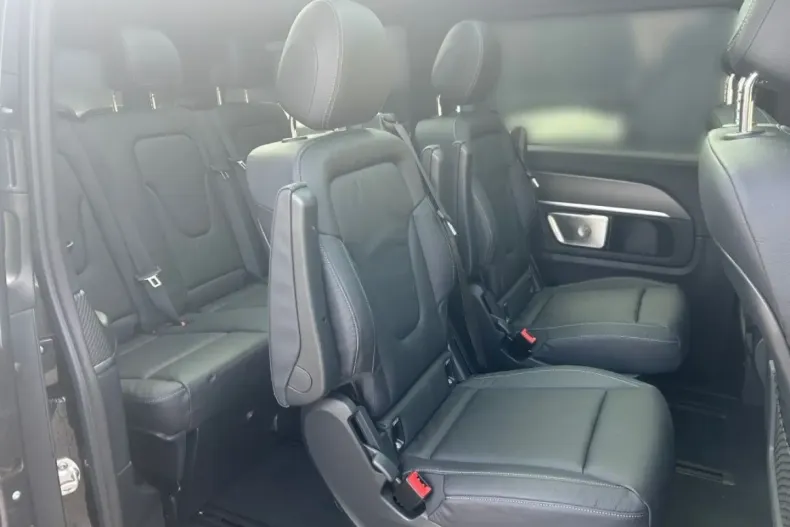 Mercedes-Benz V 300 (Clasa V) din 2025 cu 19.778 km - oferta MER188412 - foto 11