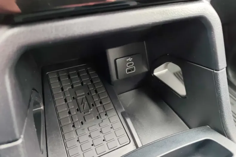 Ford Ranger din 2024 cu 53.623 km - oferta FOR188415 - foto 11