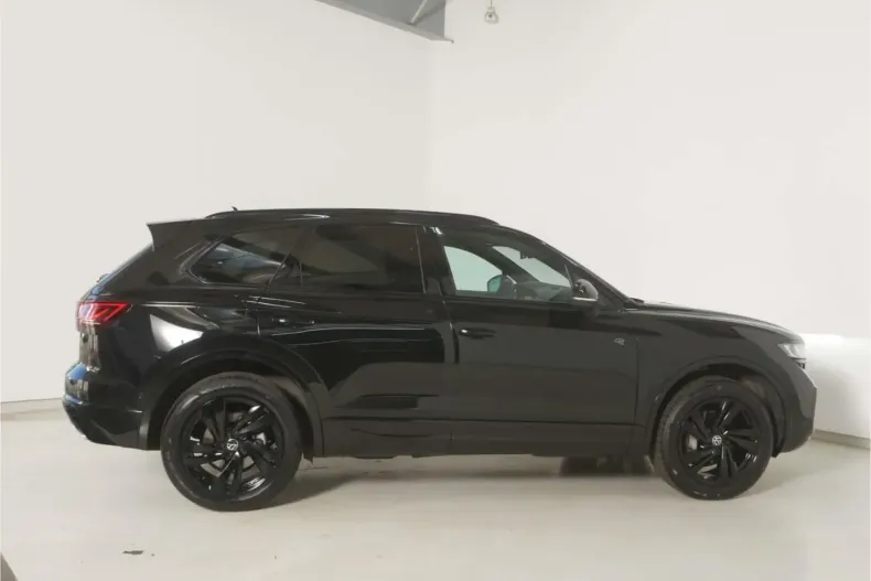 Volkswagen Touareg din 2024 cu 23.678 km - oferta VOL188423 - foto 6