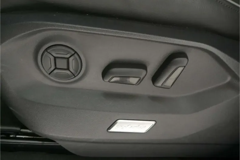 Volkswagen Touareg din 2024 cu 23.678 km - oferta VOL188423 - foto 11