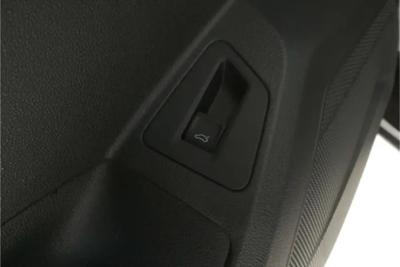 Volkswagen Touareg din 2024 cu 23.678 km - oferta VOL188423 - foto 13