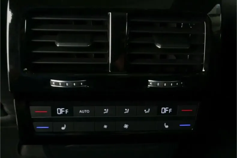 Volkswagen Touareg din 2024 cu 23.678 km - oferta VOL188423 - foto 15