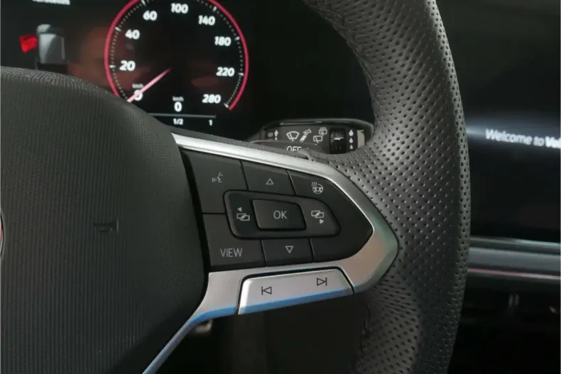 Volkswagen Touareg din 2024 cu 23.678 km - oferta VOL188423 - foto 24