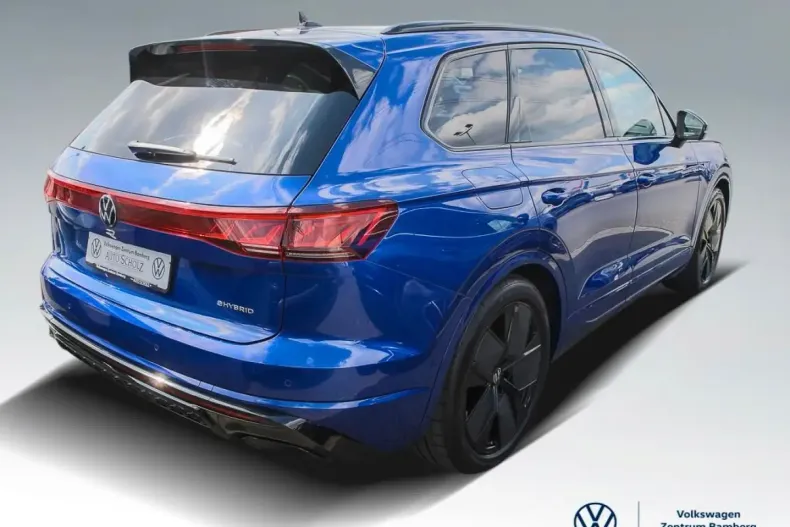 Volkswagen Touareg din 2023 cu 17.500 km - oferta VOL188424 - foto 2