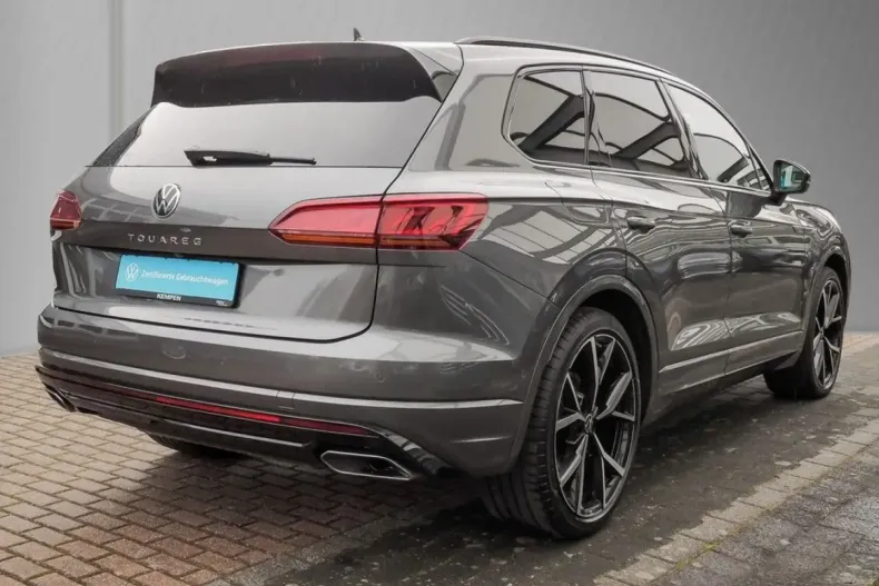 Volkswagen Touareg din 2022 cu 85.039 km - oferta VOL188426 - foto 3