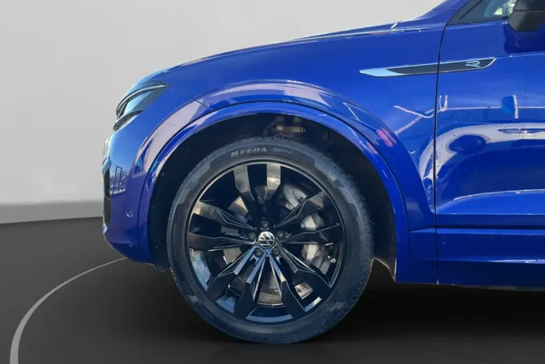 Volkswagen Touareg din 2022 cu 58.473 km - oferta VOL188427 - foto 9