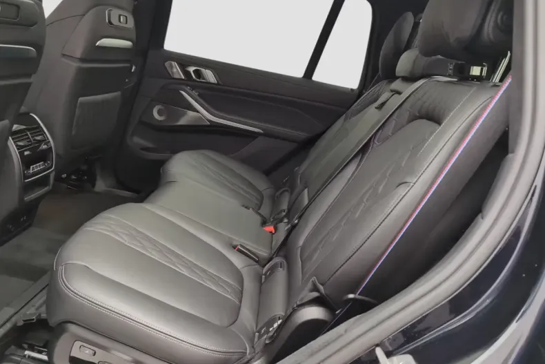 BMW X7 M60 (Seria X) din 2022 cu 50.175 km - oferta BMW188428 - foto 8