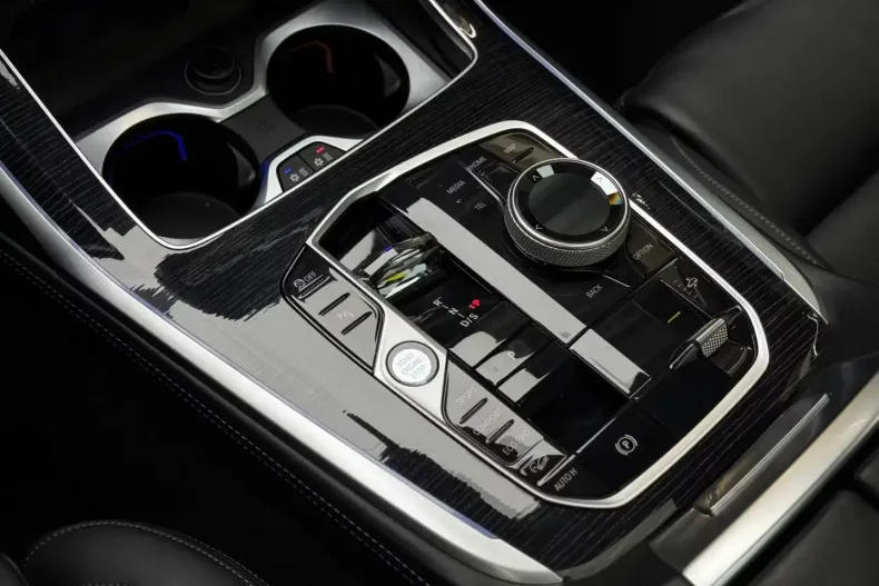 BMW X7 M60 (Seria X) din 2023 cu 90.000 km - oferta BMW188431 - foto 22