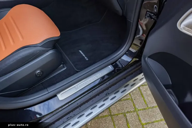 Mercedes-Benz GLC 200 (Clasa GLC) din 2025 cu 3.100 km - oferta MER188436 - foto 12