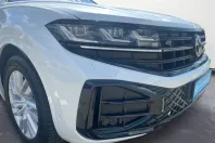 Volkswagen Touareg din 2024 cu 32.173 km - oferta VOL188437 - foto 12