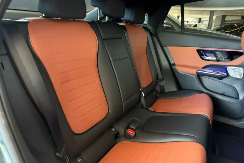 Mercedes-Benz GLC 220 (Clasa GLC) din 2026 cu 20 km - oferta MER188440 - foto 3