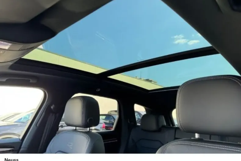 Volkswagen Touareg din 2025 cu 7.500 km - oferta VOL188443 - foto 12