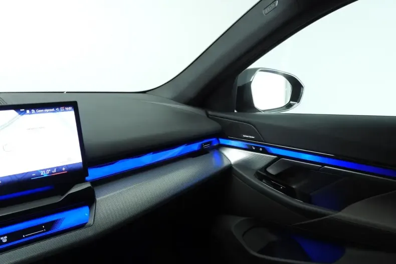 BMW 520 (Seria 5) din 2025 cu 28.000 km - oferta BMW188444 - foto 24