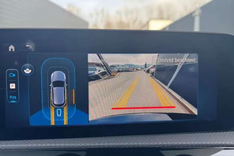 Mercedes-Benz A 180 (Clasa A) din 2024 cu 13.962 km - oferta MER188446 - foto 14